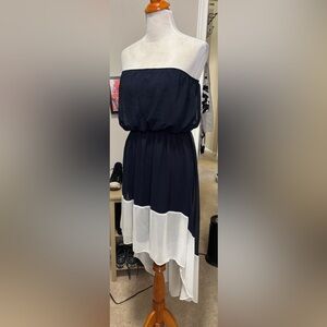 Unicite’ Strapless Navy & White Hi-Lo Dress. Size Large.